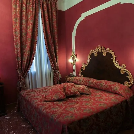 Hotel Roulette 4 4*